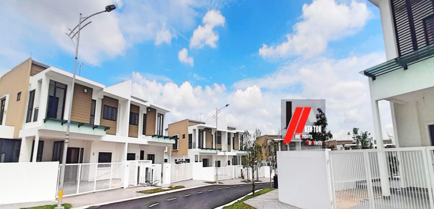 The Estana 32 Kota Damansara Seksyen 9 Semi Detached