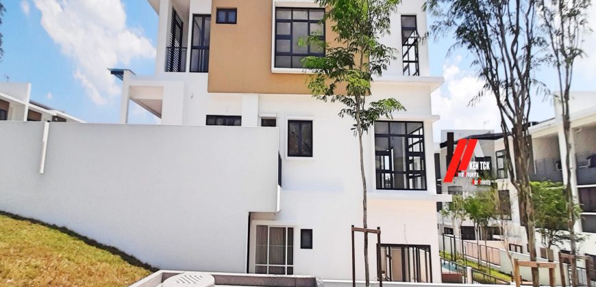 The Estana 32 Kota Damansara Seksyen 9 Semi Detached