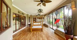 Tropicana Golf Lake View & Golf View Bungalow