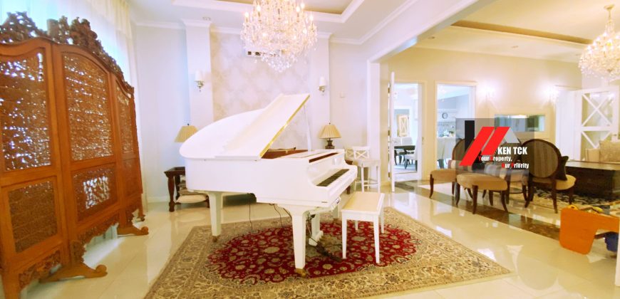 D Villa Botany Corner Lot 2 Storey Bungalow With Swimming Pool