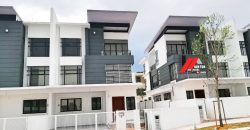 The Estana 32 Brand New 3 Storey Semi Detached