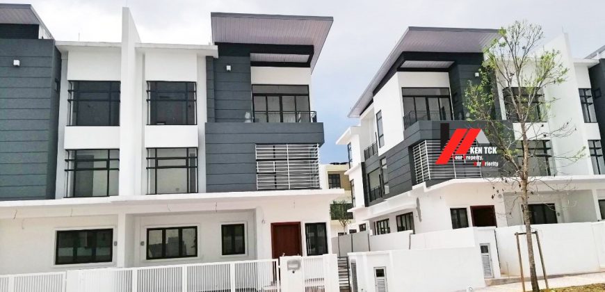 The Estana 32 Brand New 3 Storey Semi Detached