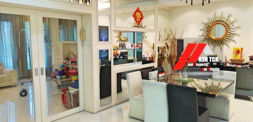 Aman Suria Corner 2 Storey Semi Detached