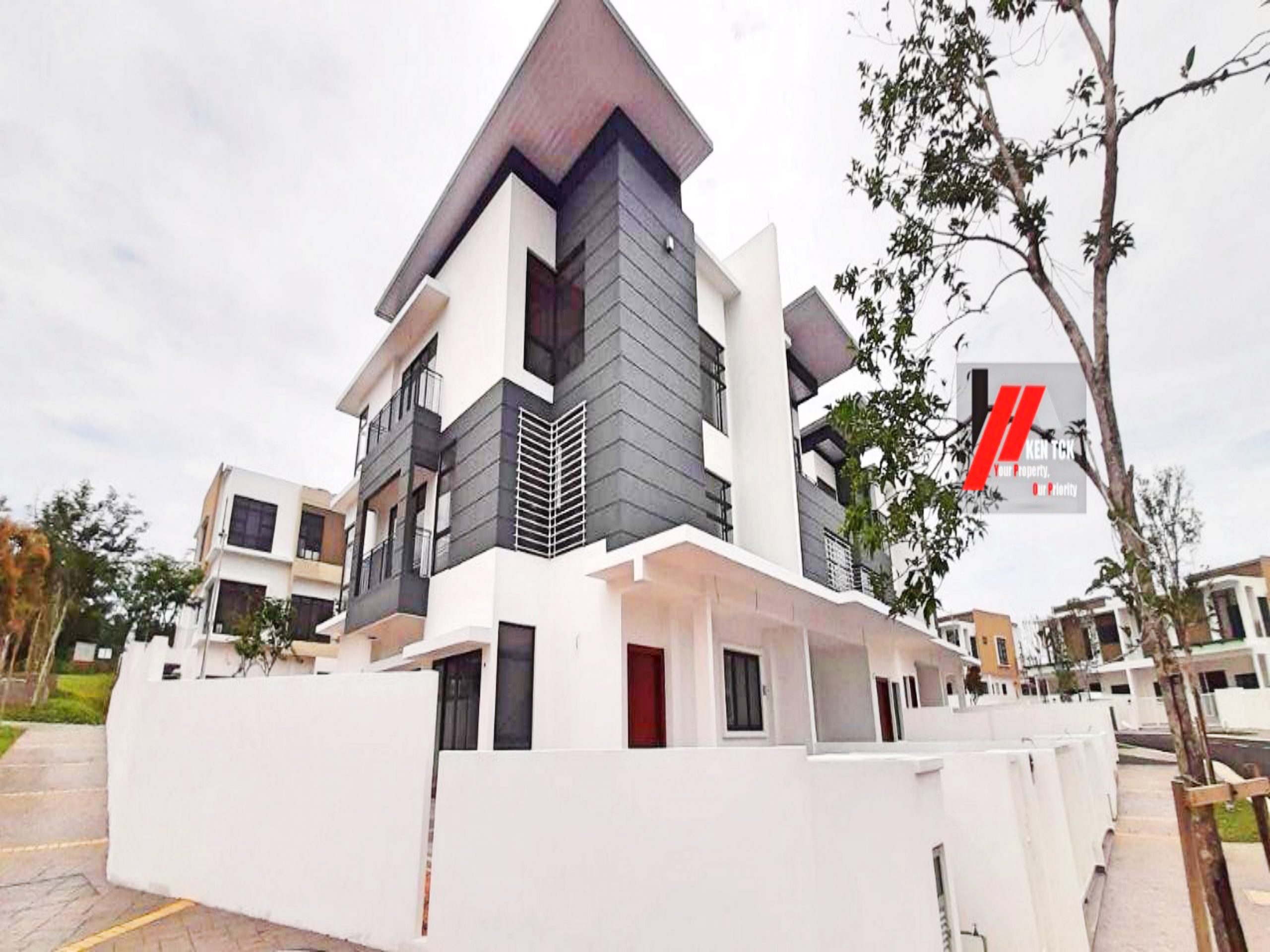 Kota Damansara Estana 32 Semi Detached