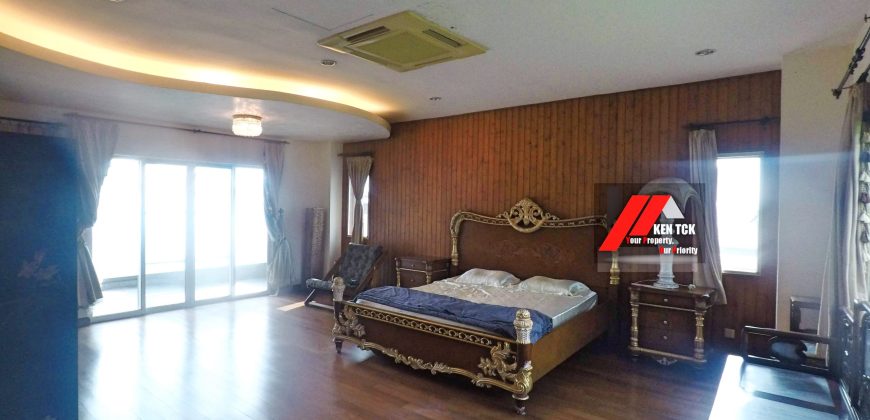 Tropicana Golf & Country Resort 3 Storey Bungalow With Swimming Pool @ Tropicana