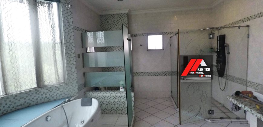 Tropicana Golf & Country Resort 3 Storey Bungalow With Swimming Pool @ Tropicana