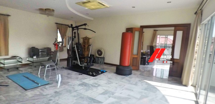 Tropicana Golf & Country Resort 3 Storey Bungalow With Swimming Pool @ Tropicana
