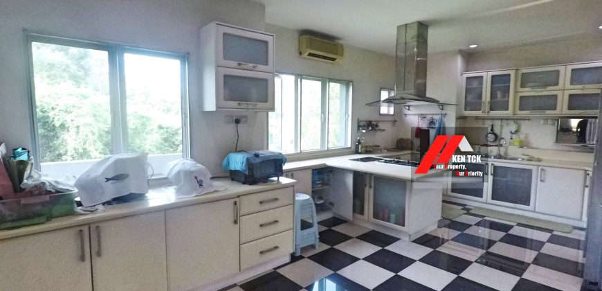 Tropicana Golf & Country Resort 3 Storey Bungalow With Swimming Pool @ Tropicana