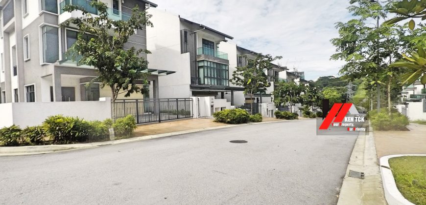 Forest Hill Lake View 3 Storey Bungalow With Lift @ Damansara Perdana