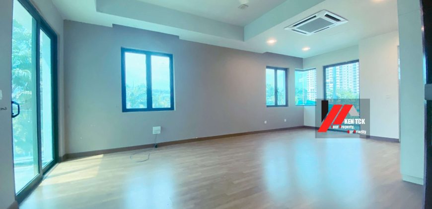 Casabella 3 Storey Bungalow @ Kota Damansara