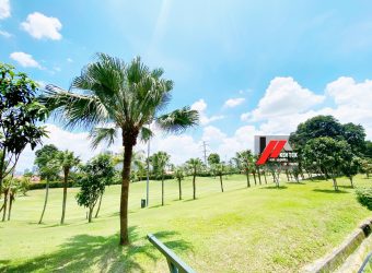 Tropicana Golf Bungalow With Center Courtyard Design @Tropicana