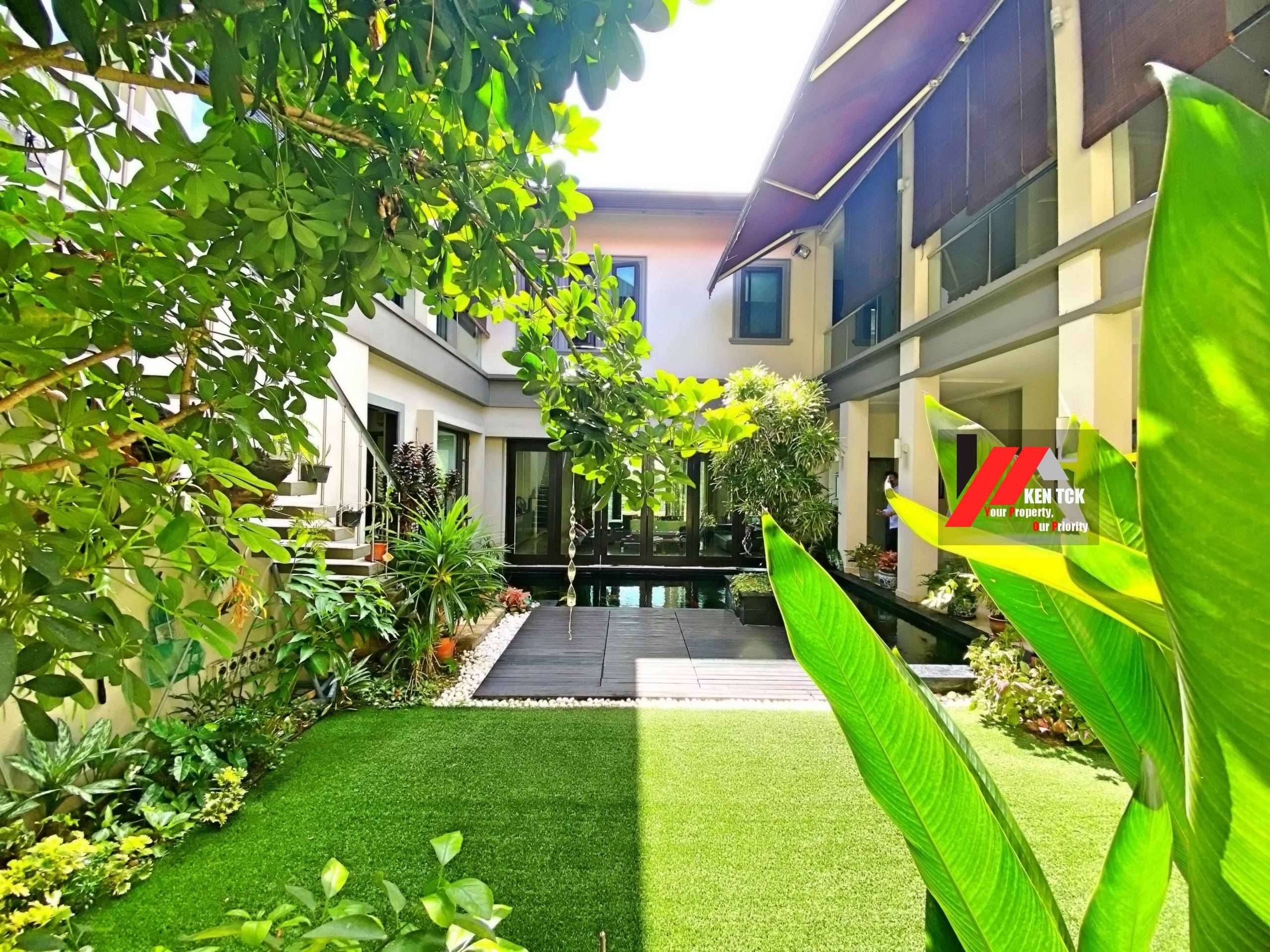 Tropicana Golf & Country Resort Courtyard Design Bungalow - Semi-D ...