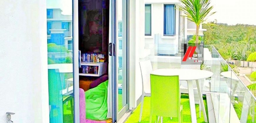 Casabella 3 Storey Bungalow Corner Unit @ Kota Damansara