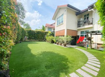 Corner Lot Saujana Golf & Country Resort MapleWood Semi D