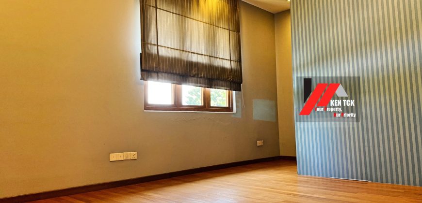 Ara Damansara Damansara Idaman Bungalow