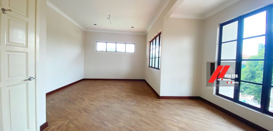 Laman Ara 2 Storey Bungalow, Ara Damansara