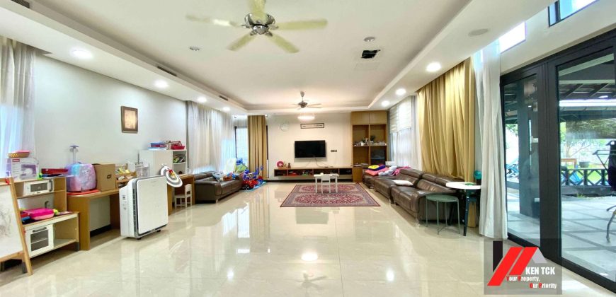 Resort Living Bungalow, Seksyen 6 Cecawi