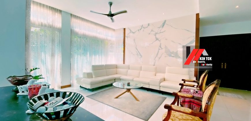 3 Storey Semi D Pool Villa,Tropicana Indah