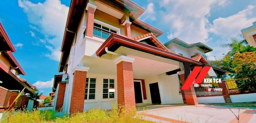 Tropicana Golf & Country Resort 2 Storey Semi D