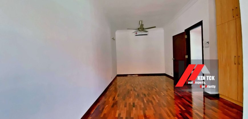 Tropicana Golf & Country Resort 2 Storey Semi D