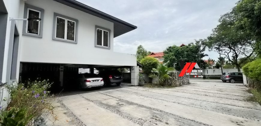 Bungalow With Golf View, Tropicana Indah