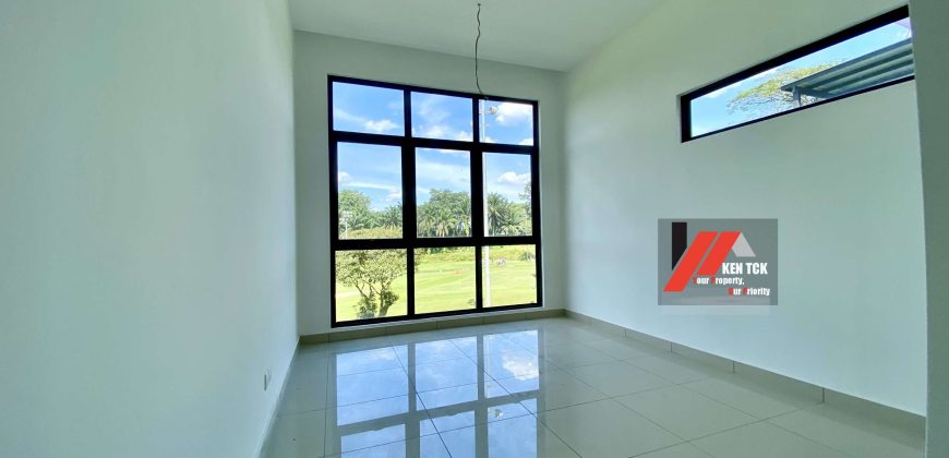 Shah Alam Bungalow With Golf View and Private Lift