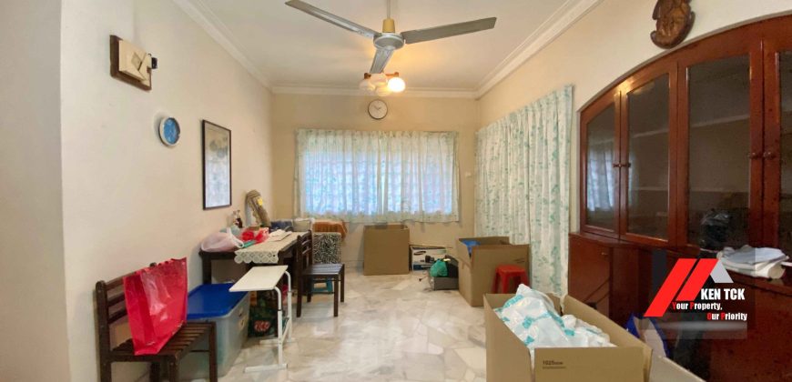 Great Location 2 Storey Semi D, Damansara Heights