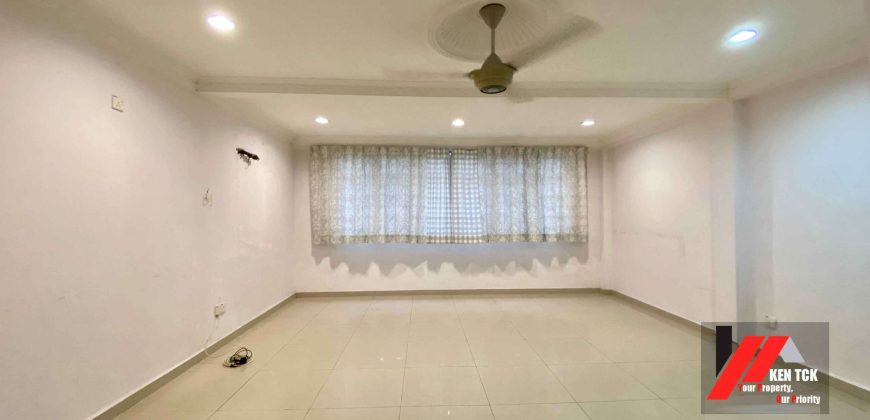 Great Location 2 Storey Semi D, Damansara Heights