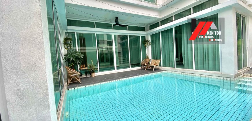 Bungalow Size Build Up Pool Villa Semi D, Tropicana Indah