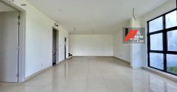 Shah Alam Bungalow With Golf View and Private Lift