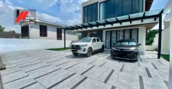 Damansara Height Bungalow With Greenery View, Kuala Lumpur